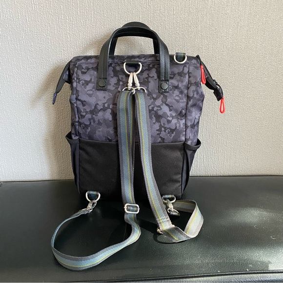 Sherpani Dispatch Convertible Backpack/Tote - Dream Camo - Picture 4 of 9